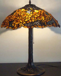 Bursztynowa lampa Tiffany z ażurem - 48