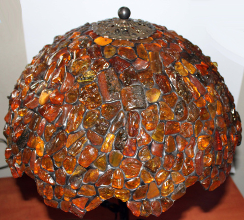 Bursztynowa lampa 40 na podstawie Lili Bursztynowa lampa 40 na podstawie Lili