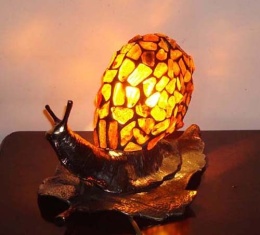 Bursztynowa lampa Ślimak