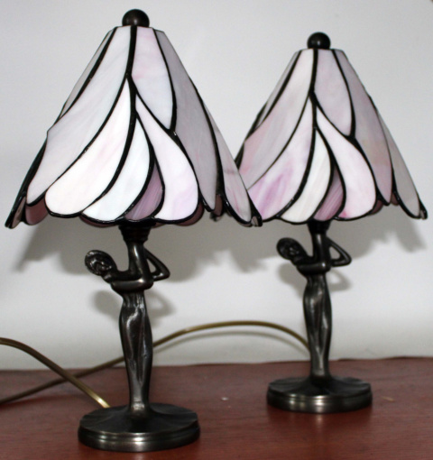 Komplet dwóch lampek witrażowych Tiffany Płatki Postawy LaMona