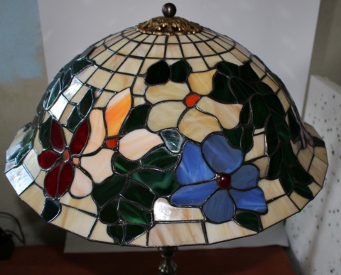 Lampa witrażowa Tiffany model G50603P Flower Basket