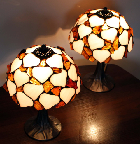 Lampa witrażowa Tiffany z bursztynem - Liście 20 Lampa witrażowa Tiffany z bursztynem - Liście 20