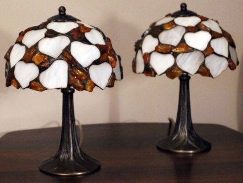 Lampa witrażowa Tiffany z bursztynem - Liście 20 Lampa witrażowa Tiffany z bursztynem - Liście 20