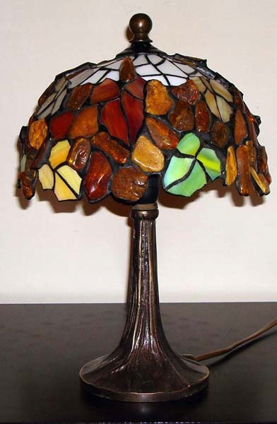 Lampa witrażowa Tiffany z bursztynem - Winka 20 Lampa witrażowa Tiffany z bursztynem - Winka 20