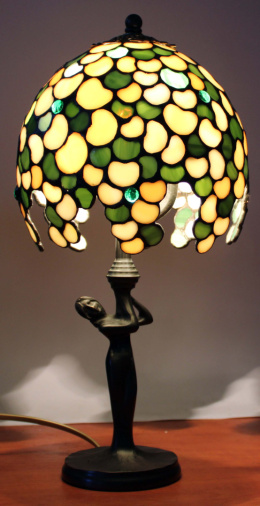 Lampka witrażowa Tiffany - płatki