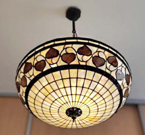 Wisząca lampa witrażowa Tiffany model Acorn T1435