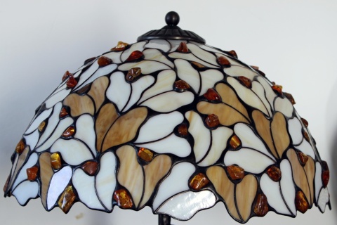 Lampa Tiffany Listki z bursztynem 40